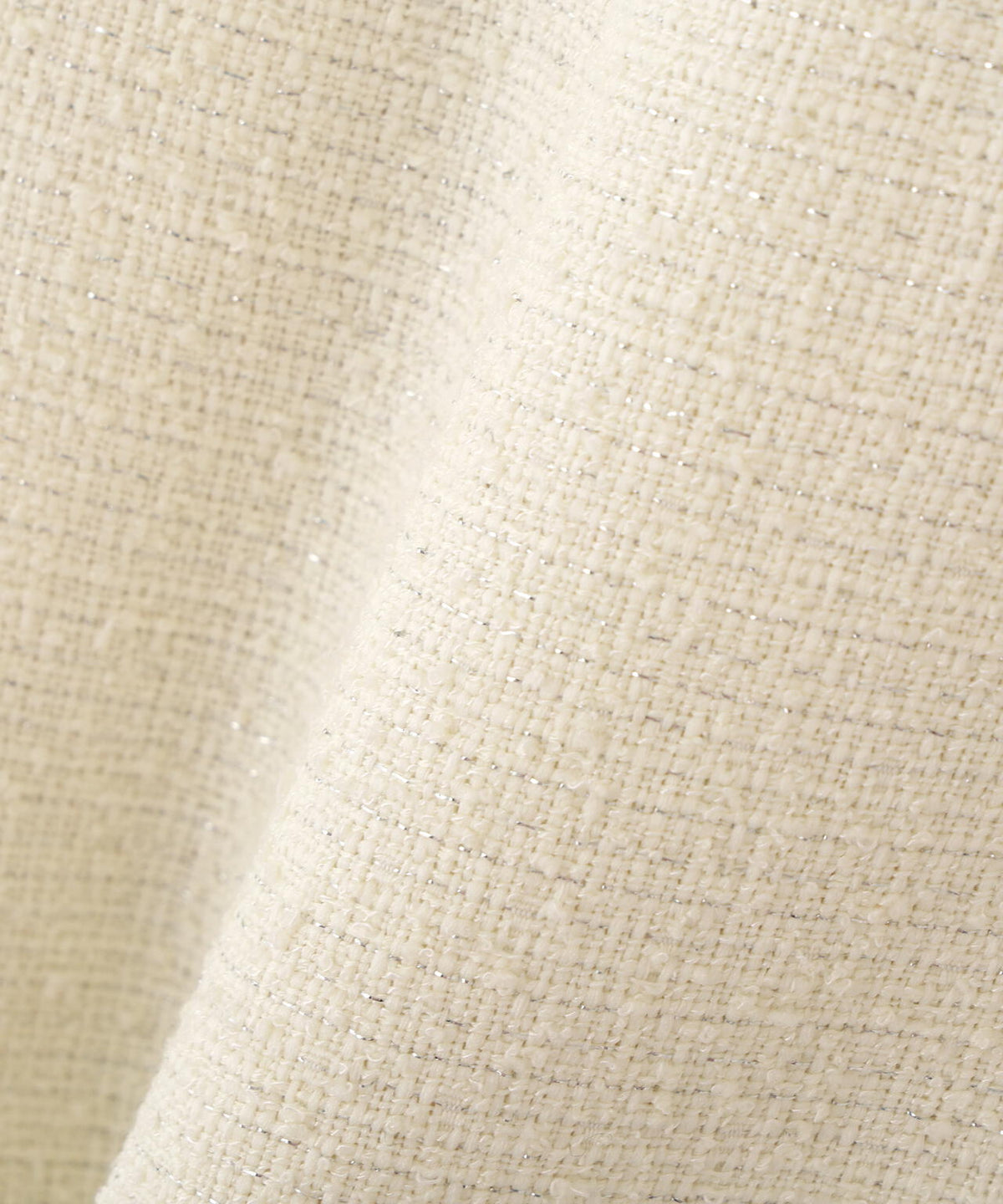 ベルト付きショートパンツ