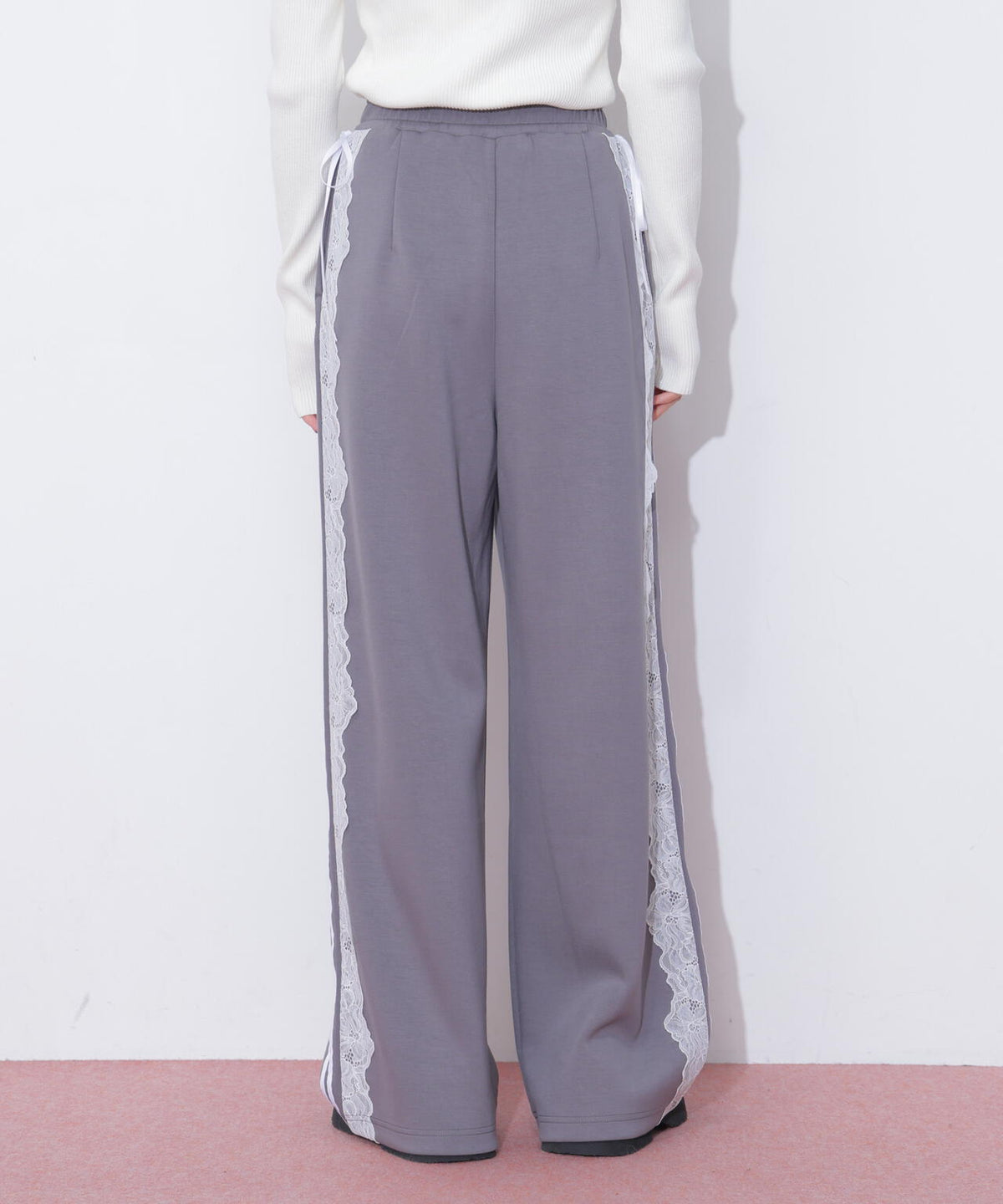 160cm 着用サイズ:FR