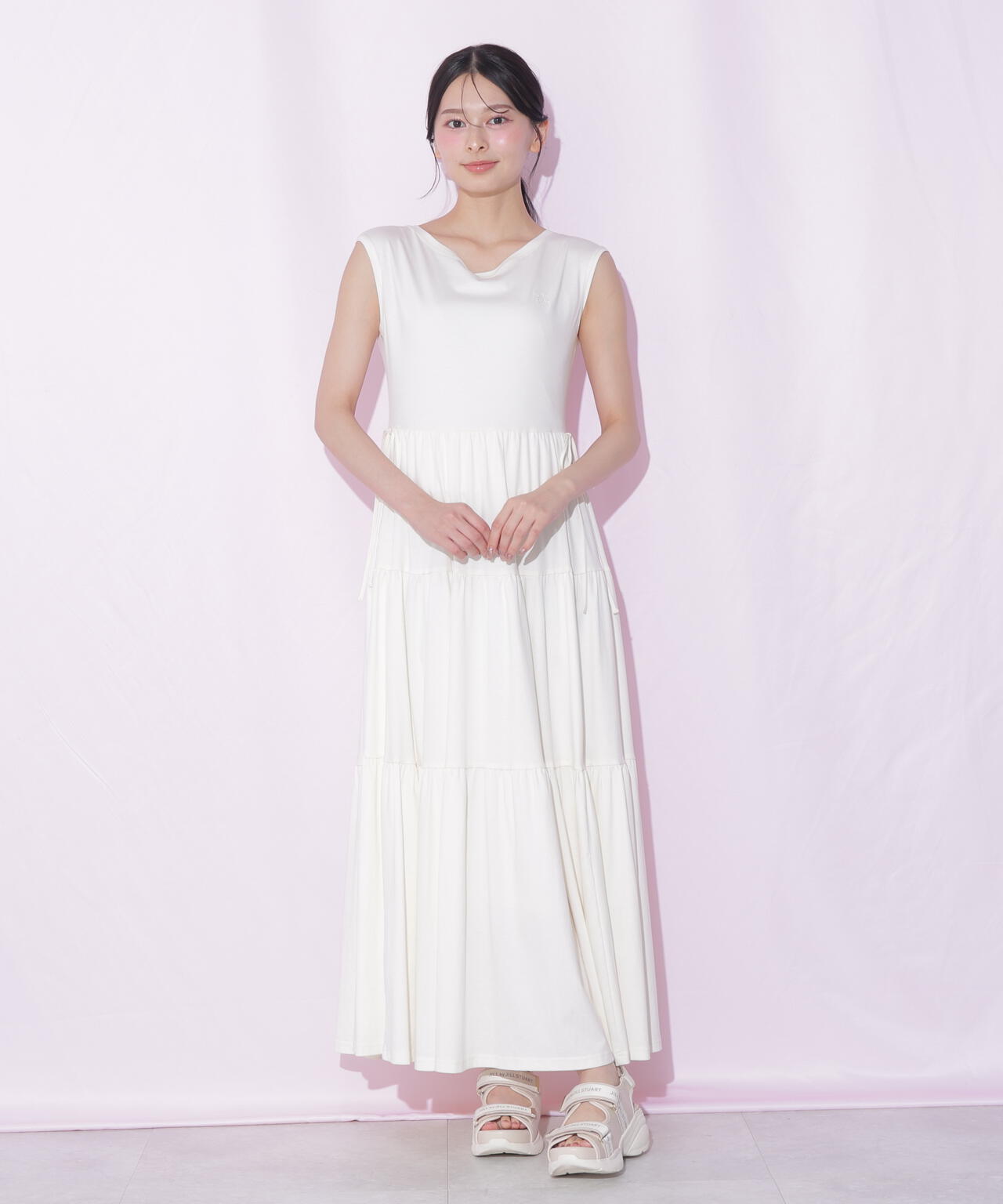 161cm 着用サイズ:FR