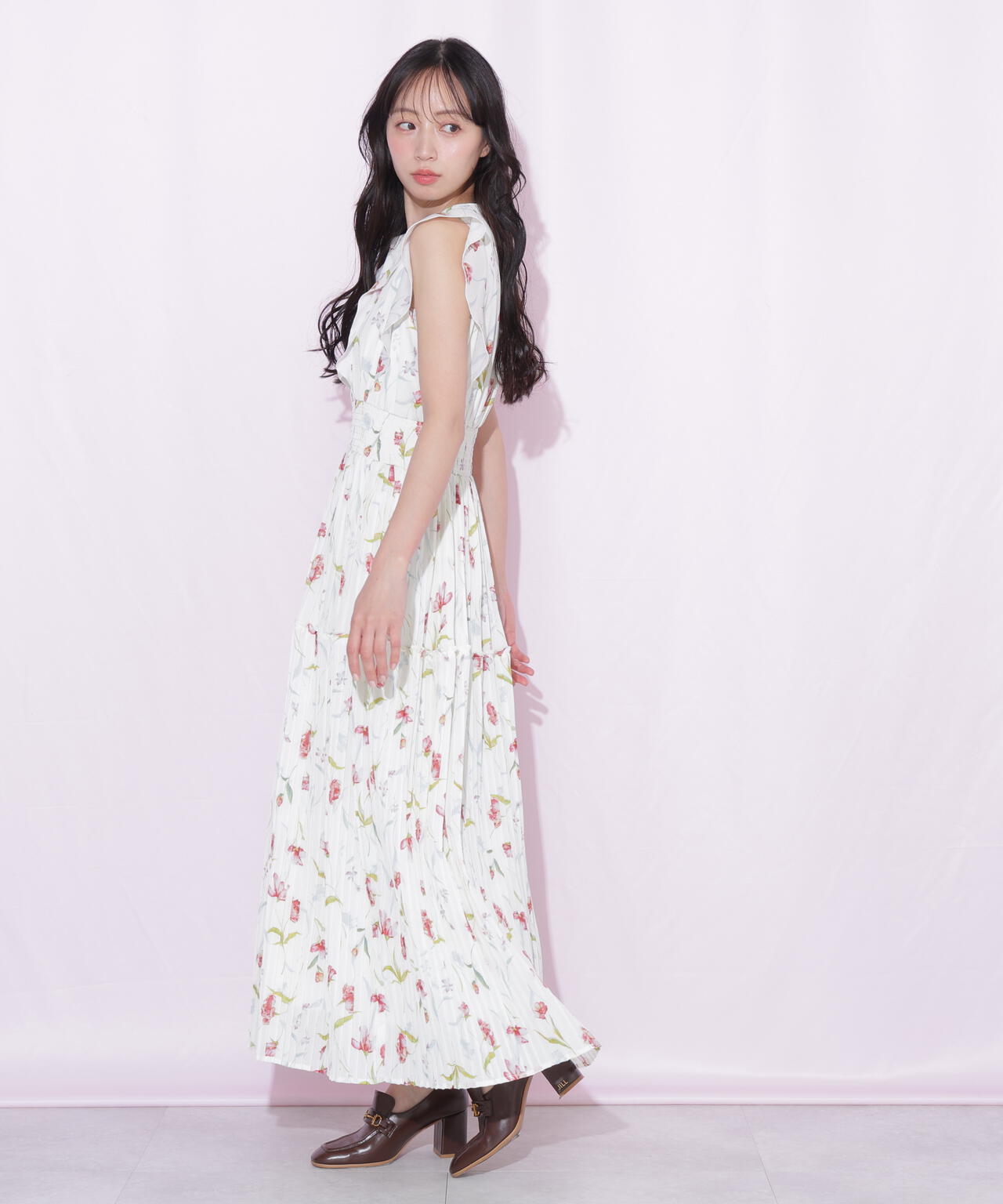 160cm 着用サイズ:FR