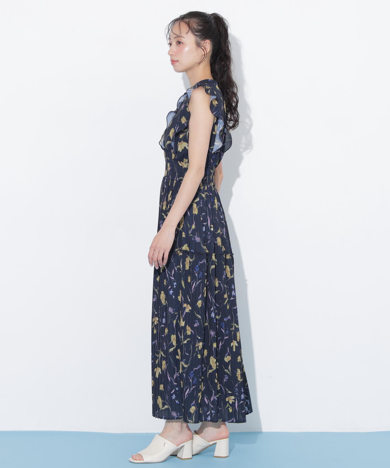 160cm 着用サイズ:FR