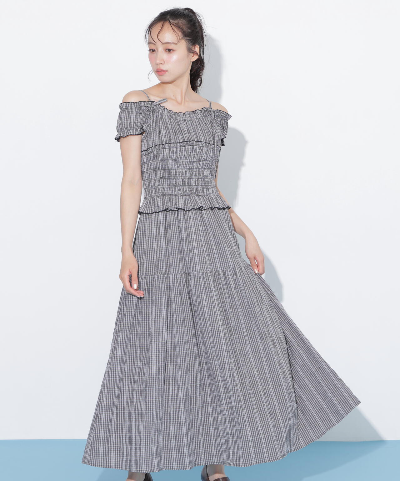 160cm 着用サイズ:FR