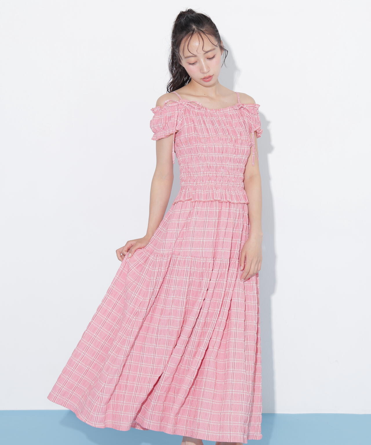 160cm 着用サイズ:FR