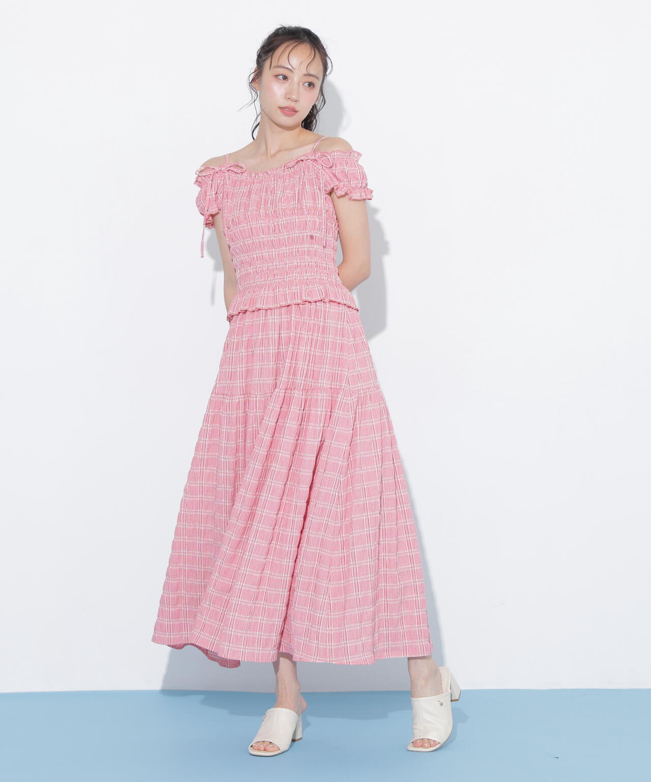 160cm 着用サイズ:FR