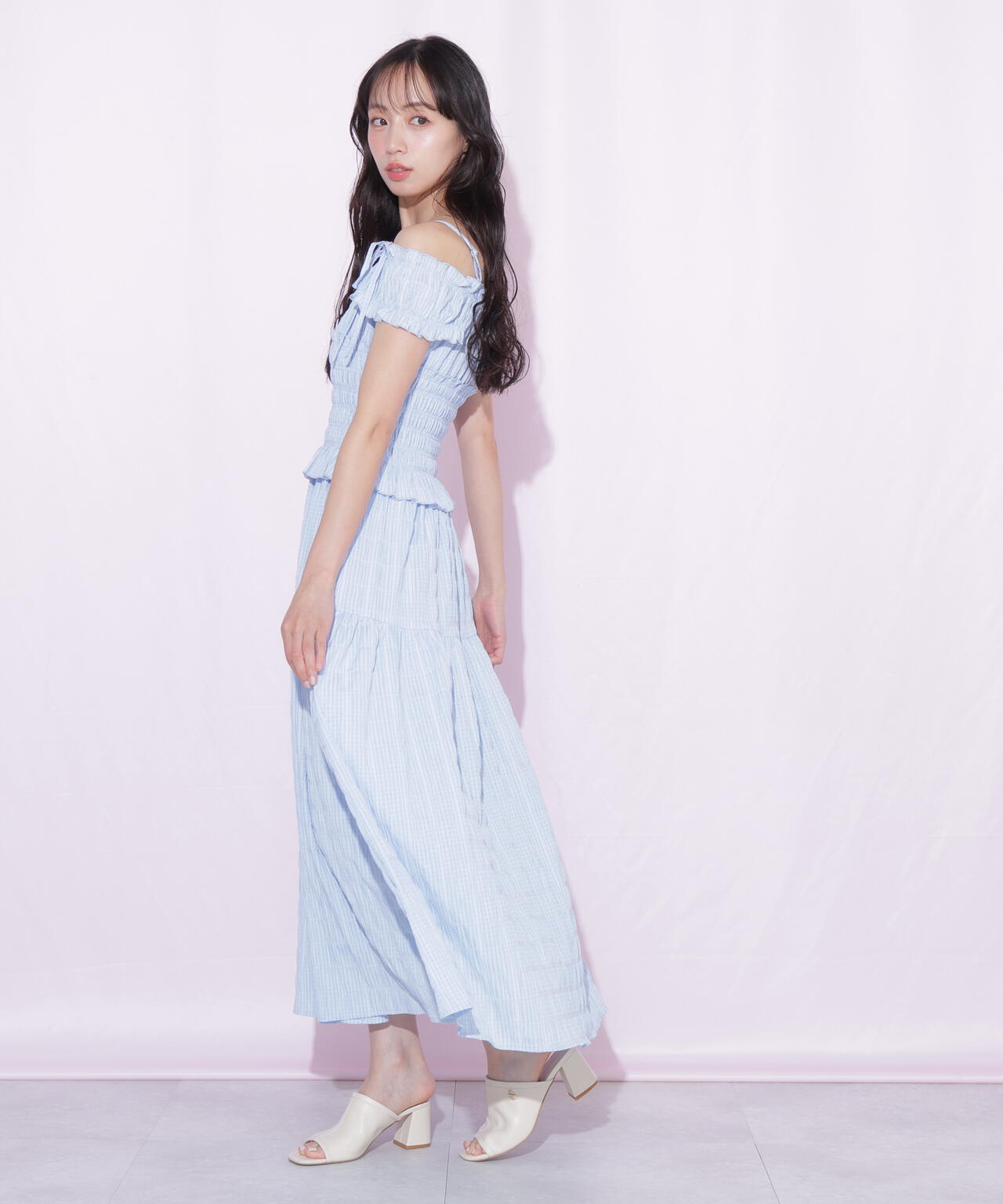 160cm 着用サイズ:FR