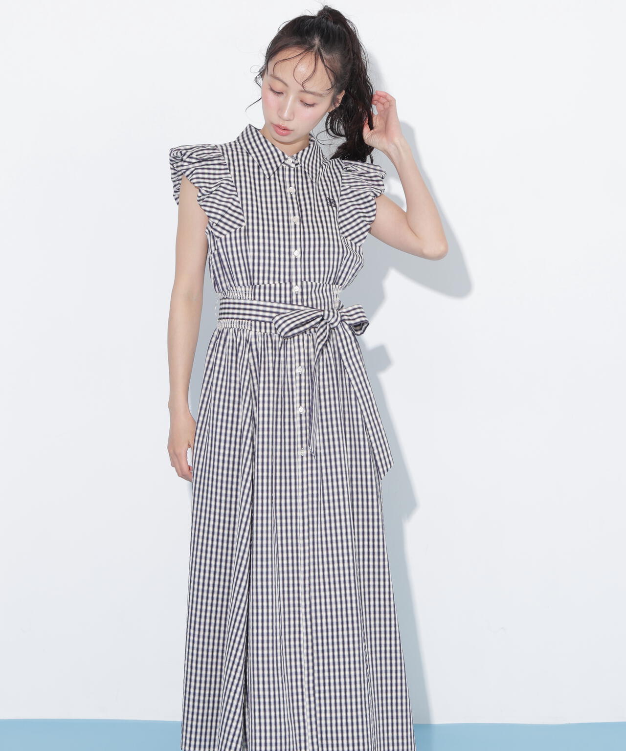 160cm 着用サイズ:FR