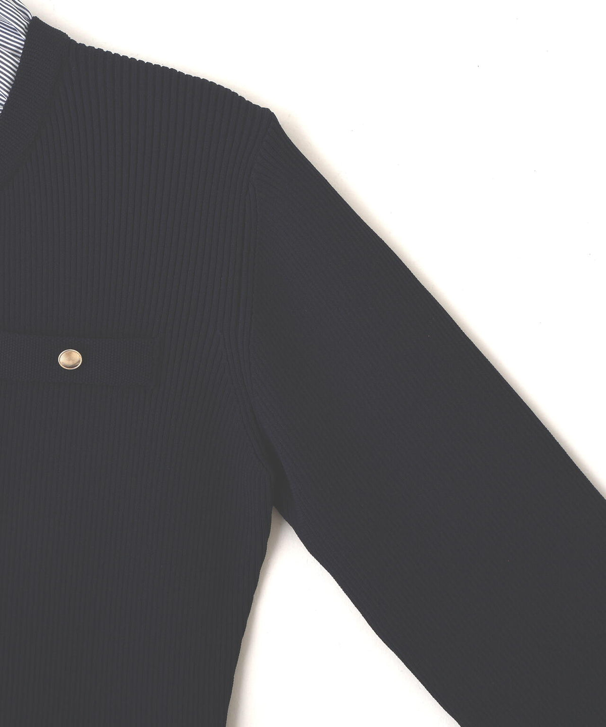 フリルディテールニットワンピース