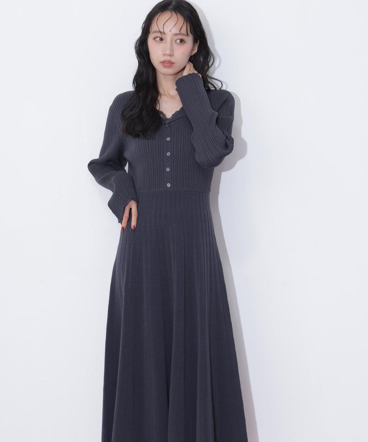 160cm 着用サイズ:FR