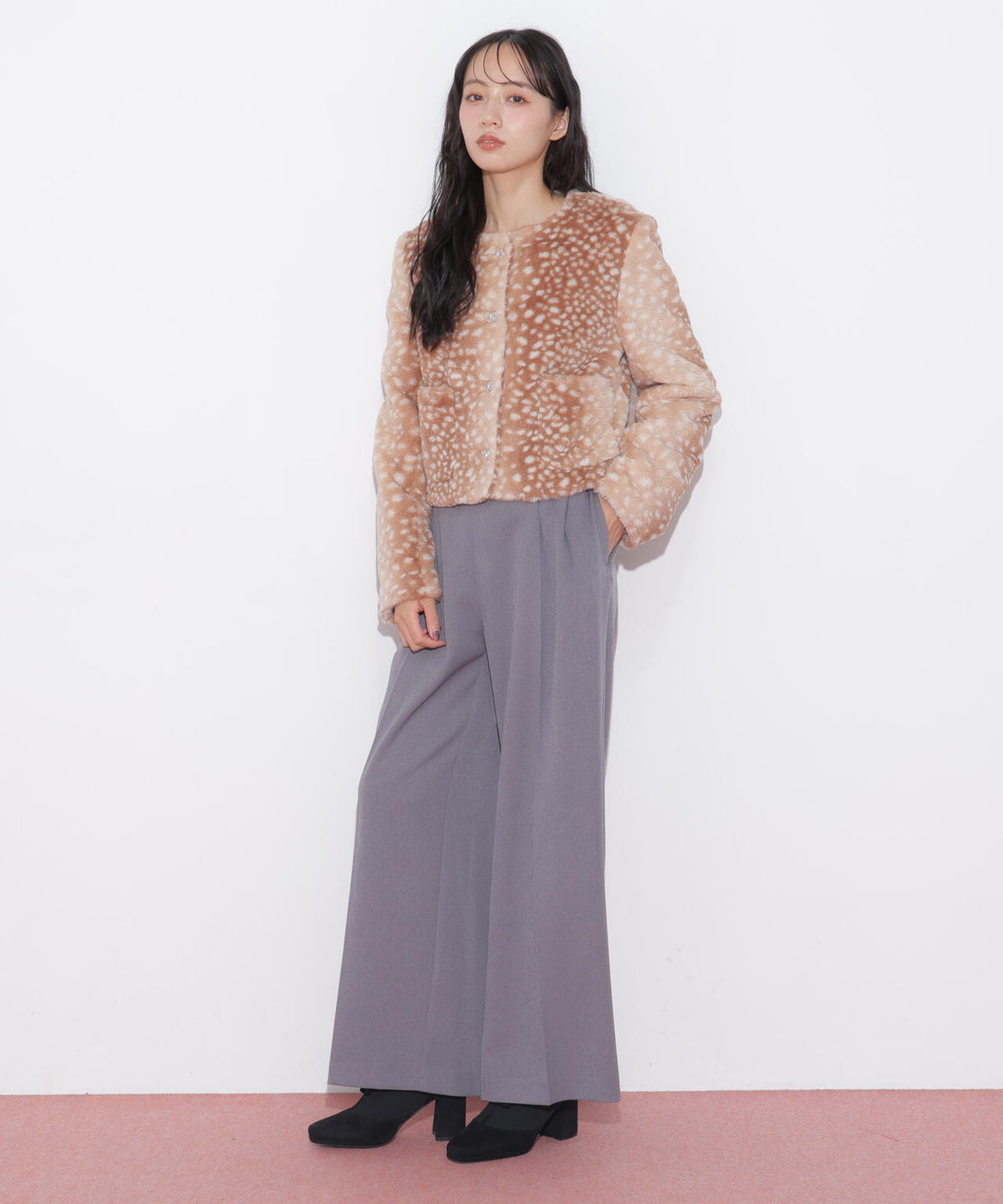 160cm 着用サイズ:FR
