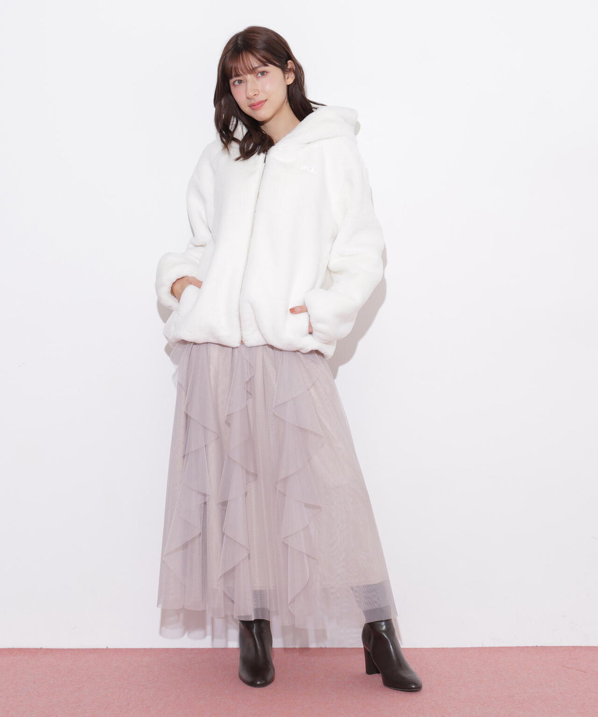 161cm 着用サイズ:FR