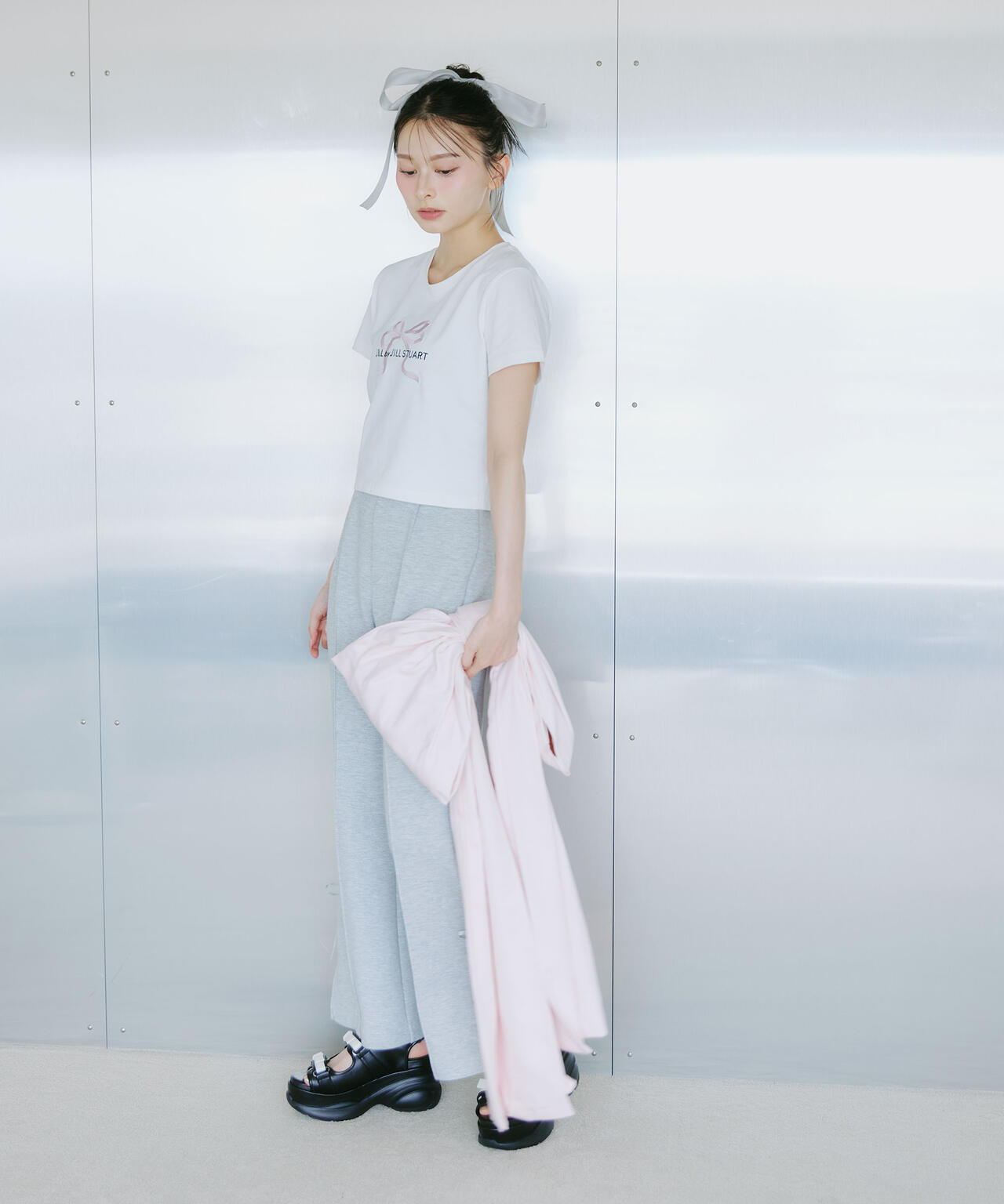 170cm 着用サイズ:FR