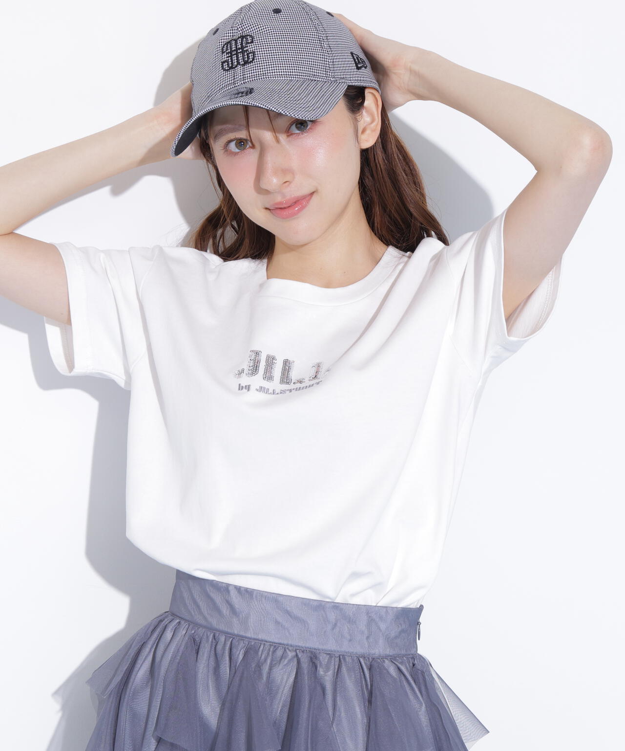 スパンコールロゴ刺繍Tシャツ OC