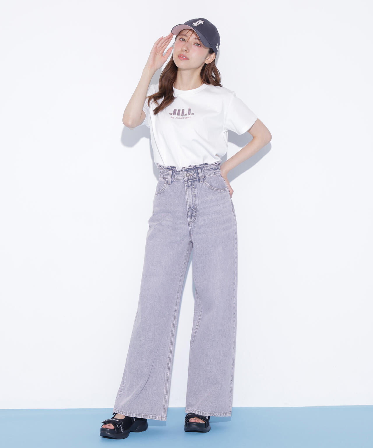 161cm 着用サイズ:FR