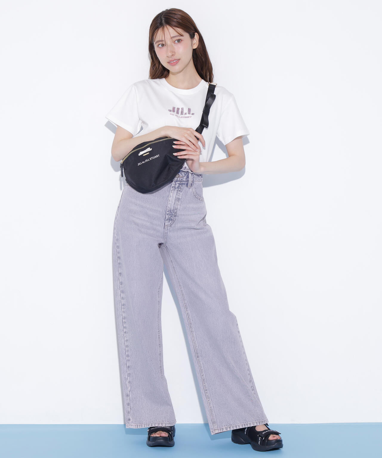 161cm 着用サイズ:FR