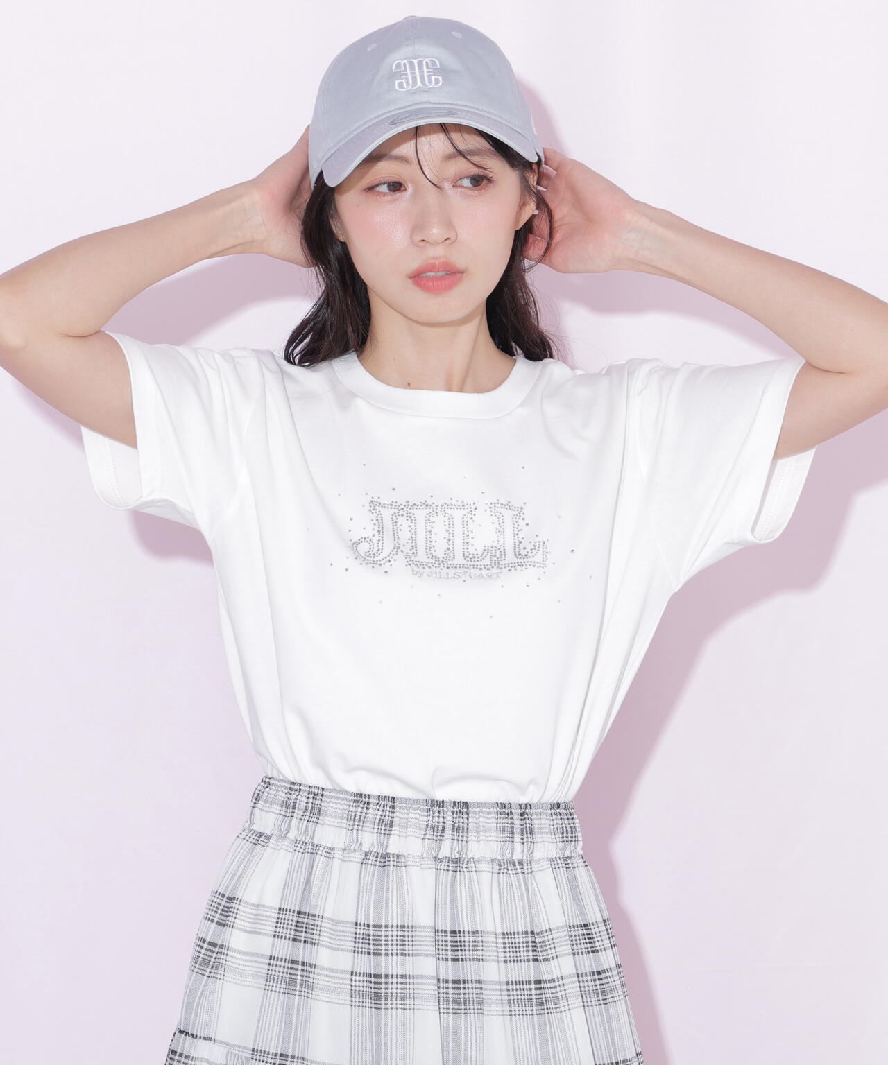 160cm 着用サイズ:FR