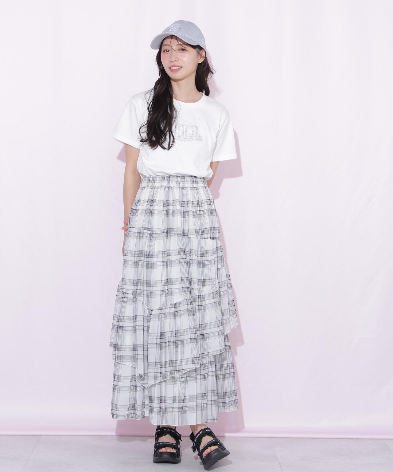 160cm 着用サイズ:FR