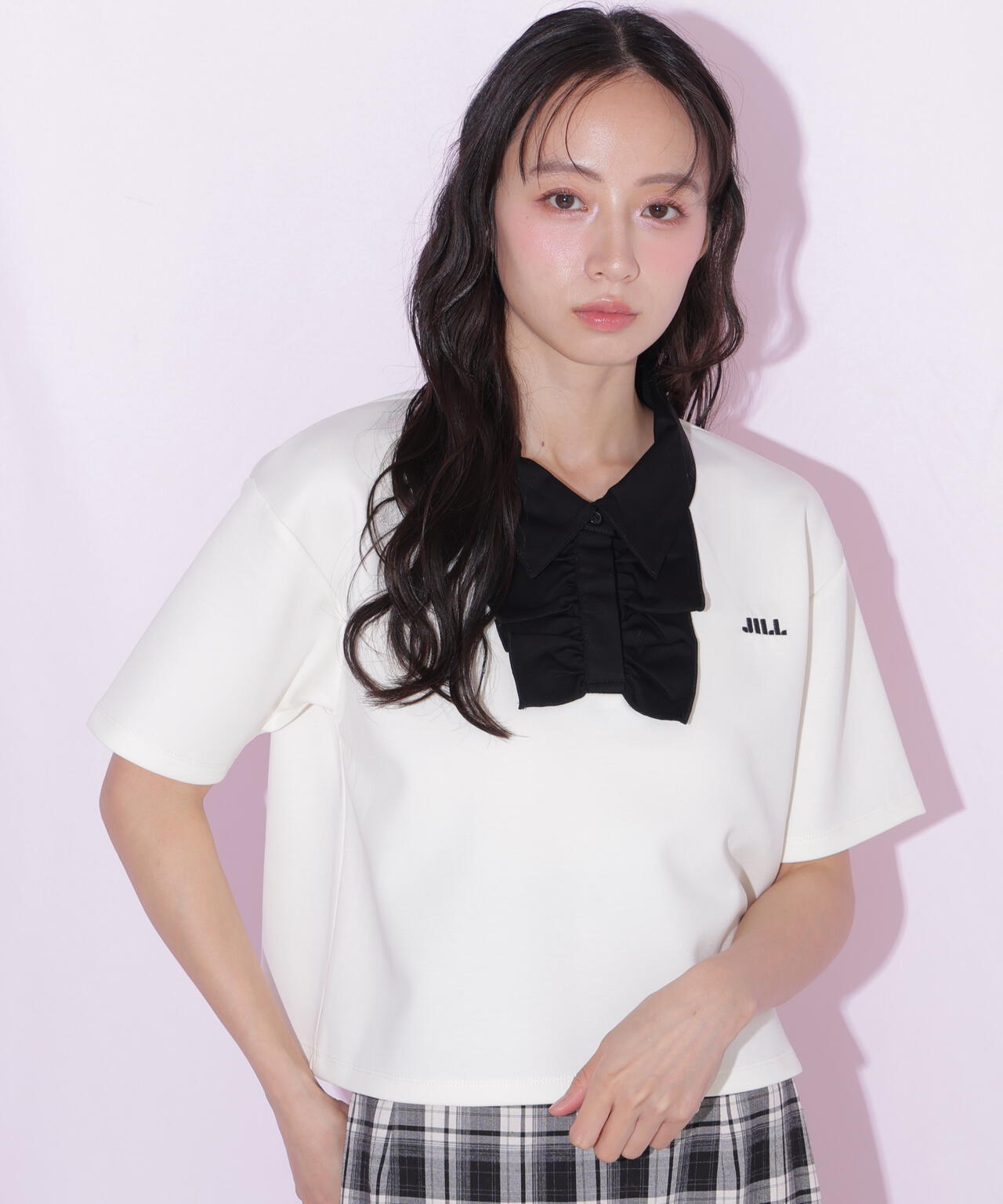 160cm 着用サイズ:FR