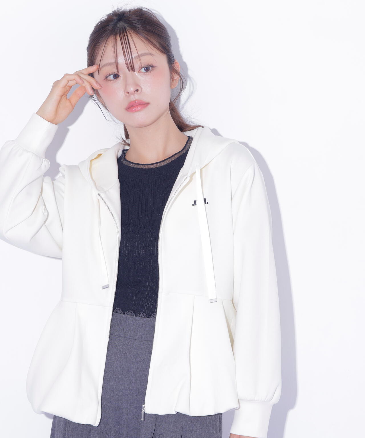 170cm 着用サイズ:FR
