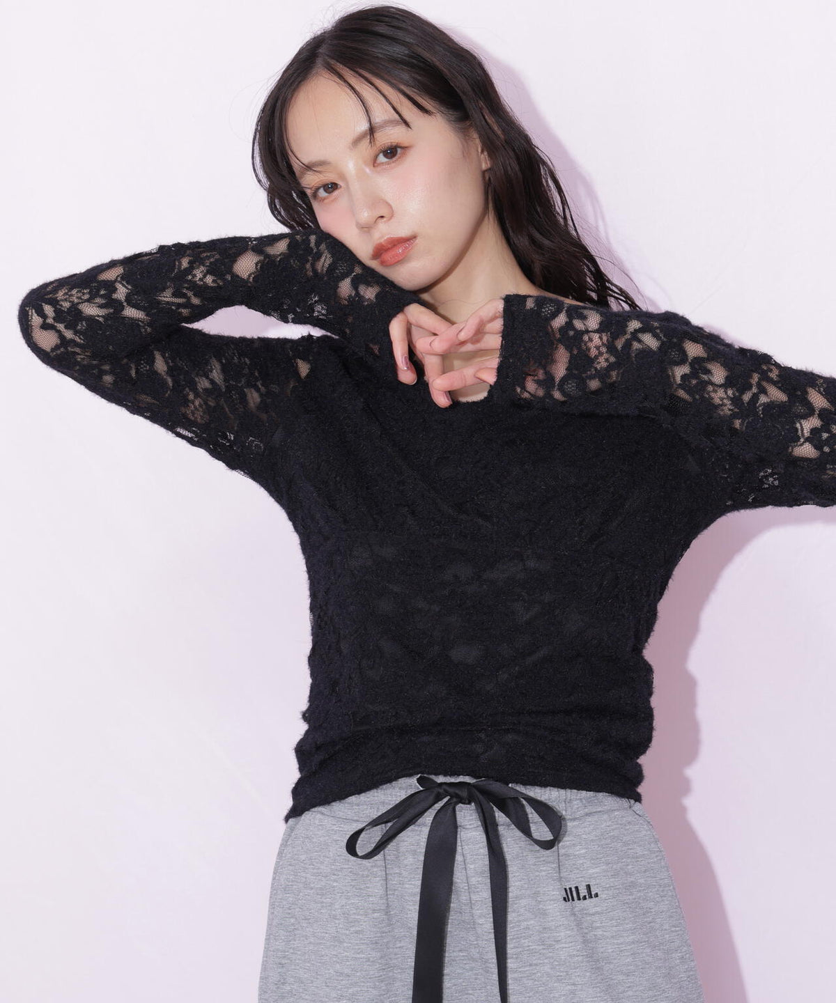 160cm 着用サイズ:FR