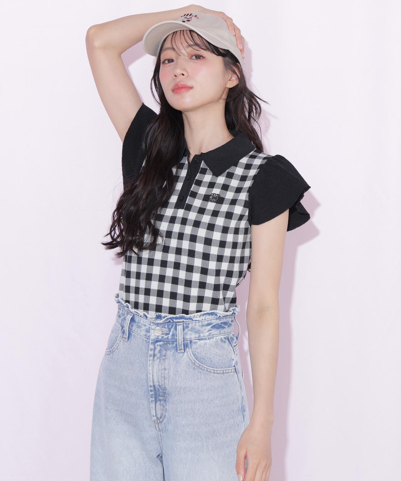 160cm 着用サイズ:FR