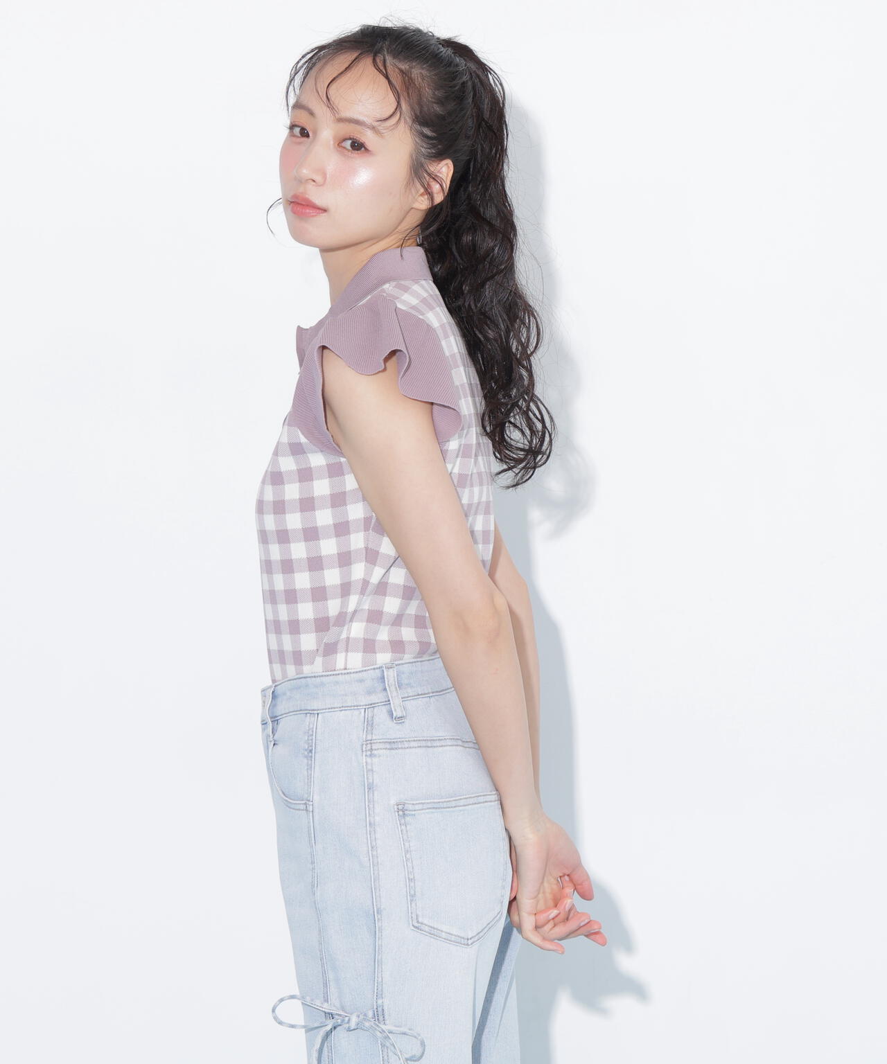 160cm 着用サイズ:FR