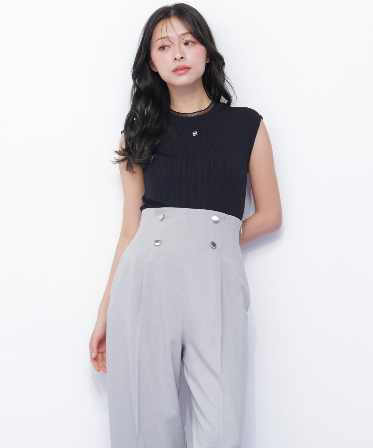 170cm 着用サイズ:FR