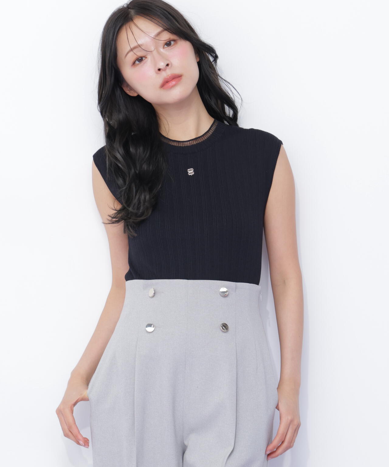 170cm 着用サイズ:FR