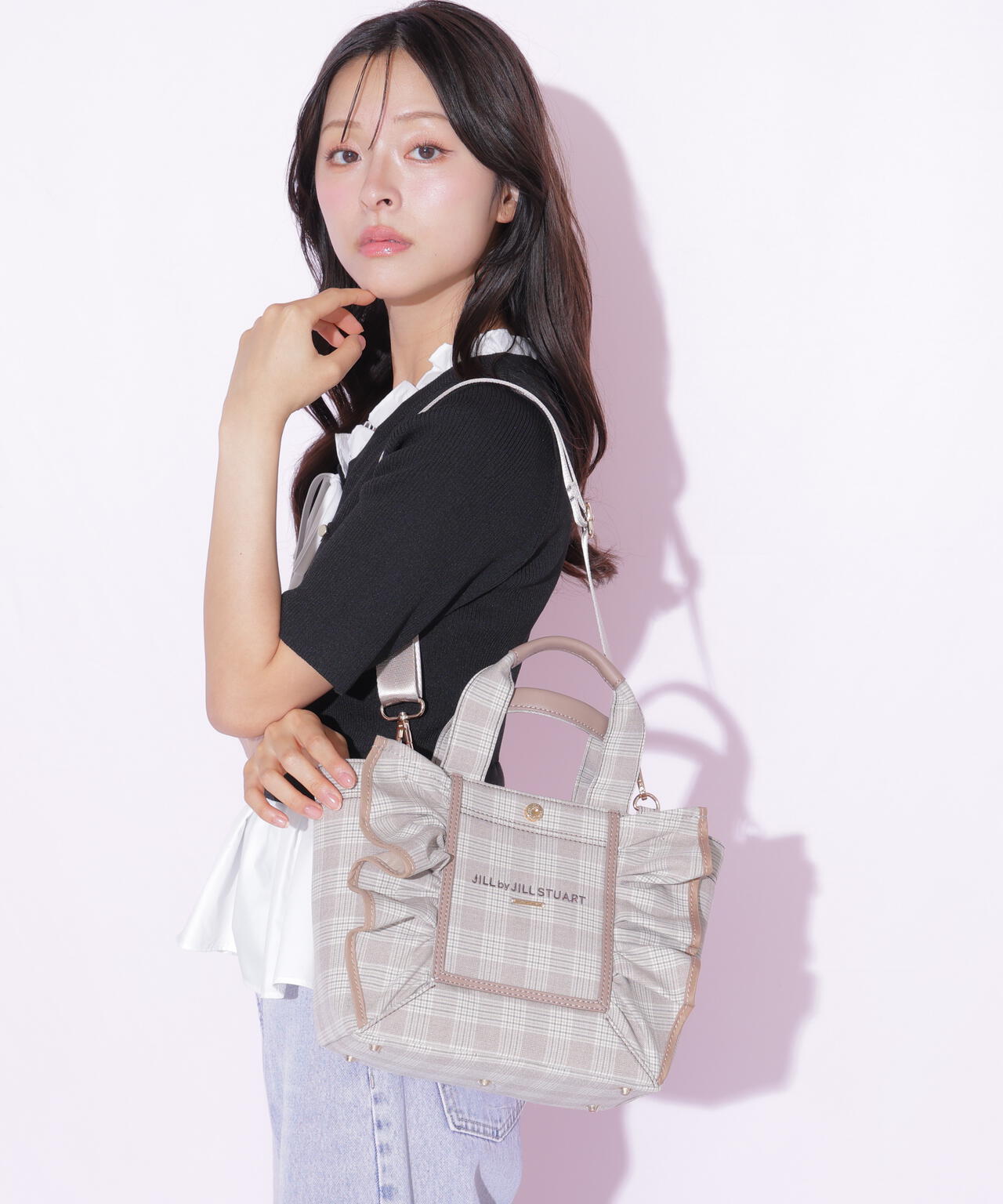 170cm 着用サイズ:FR