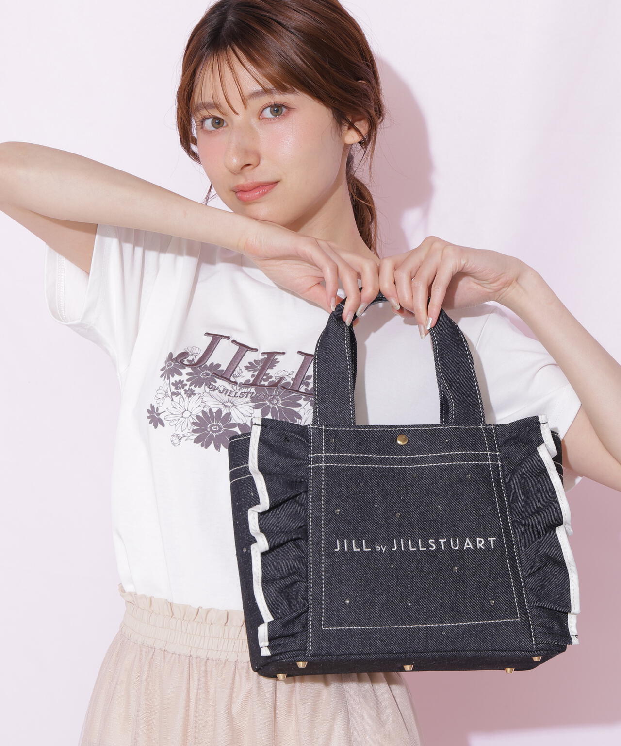 161cm 着用サイズ:FR