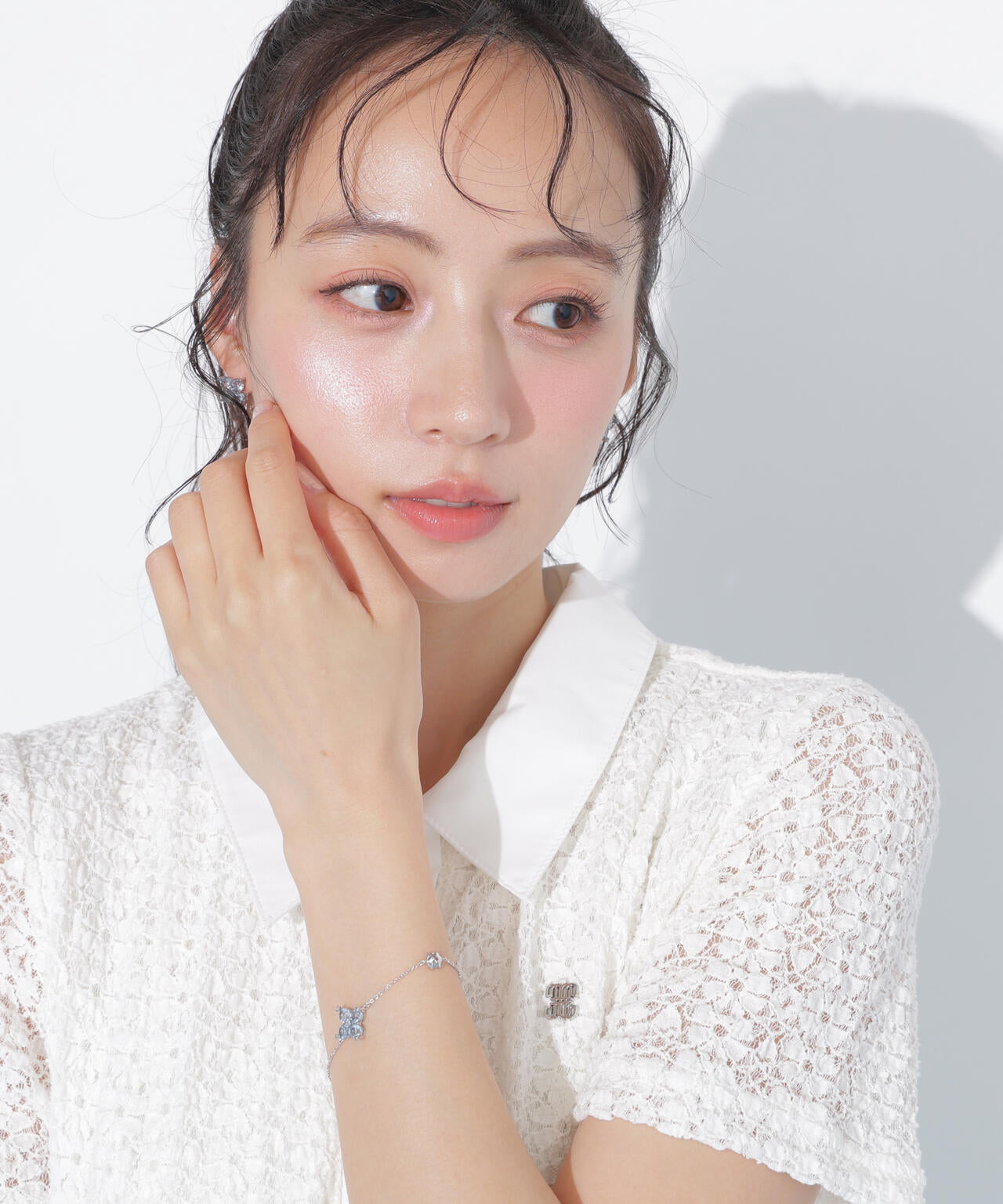 160cm 着用サイズ:FR