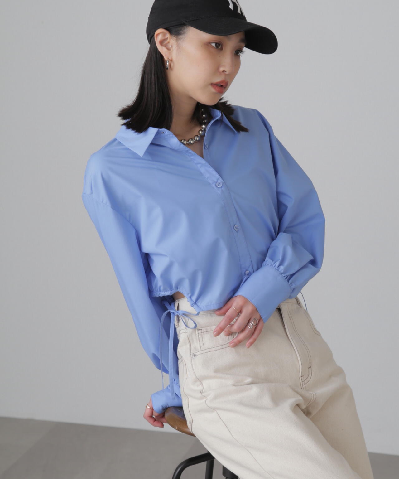 裾ドロストカッティングショート丈シャツ