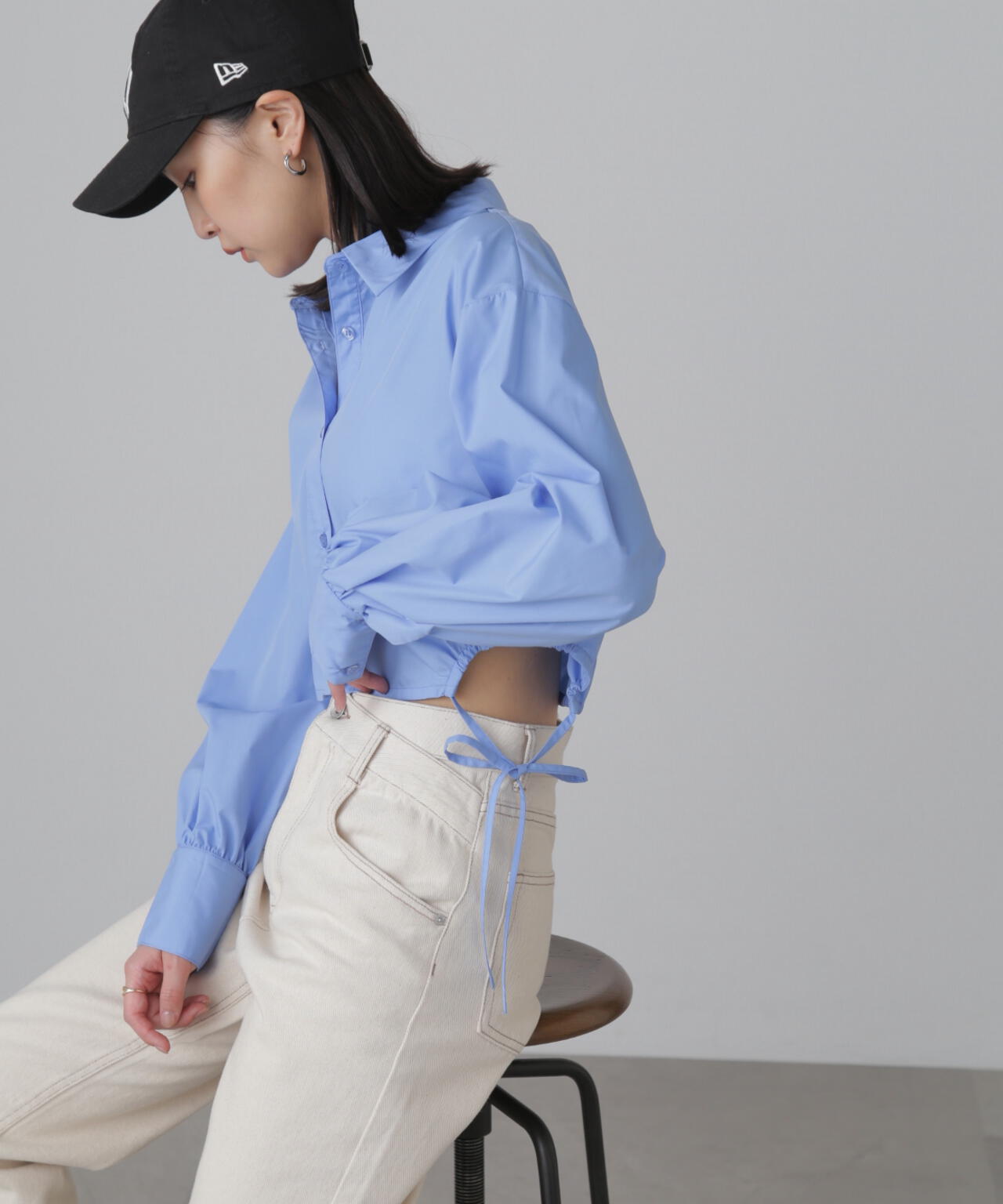 裾ドロストカッティングショート丈シャツ