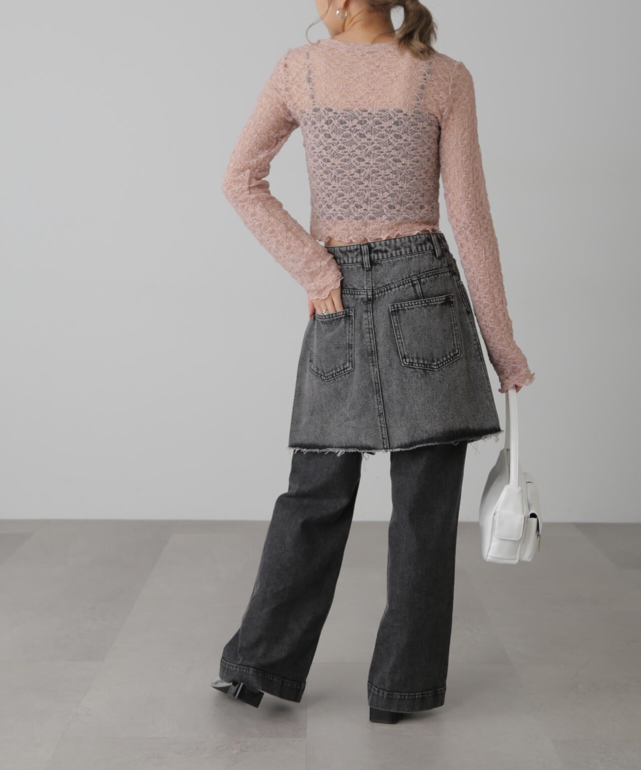 0ff82bca-d4d6-5aaf-9d8f-569d296b8c2d_Image