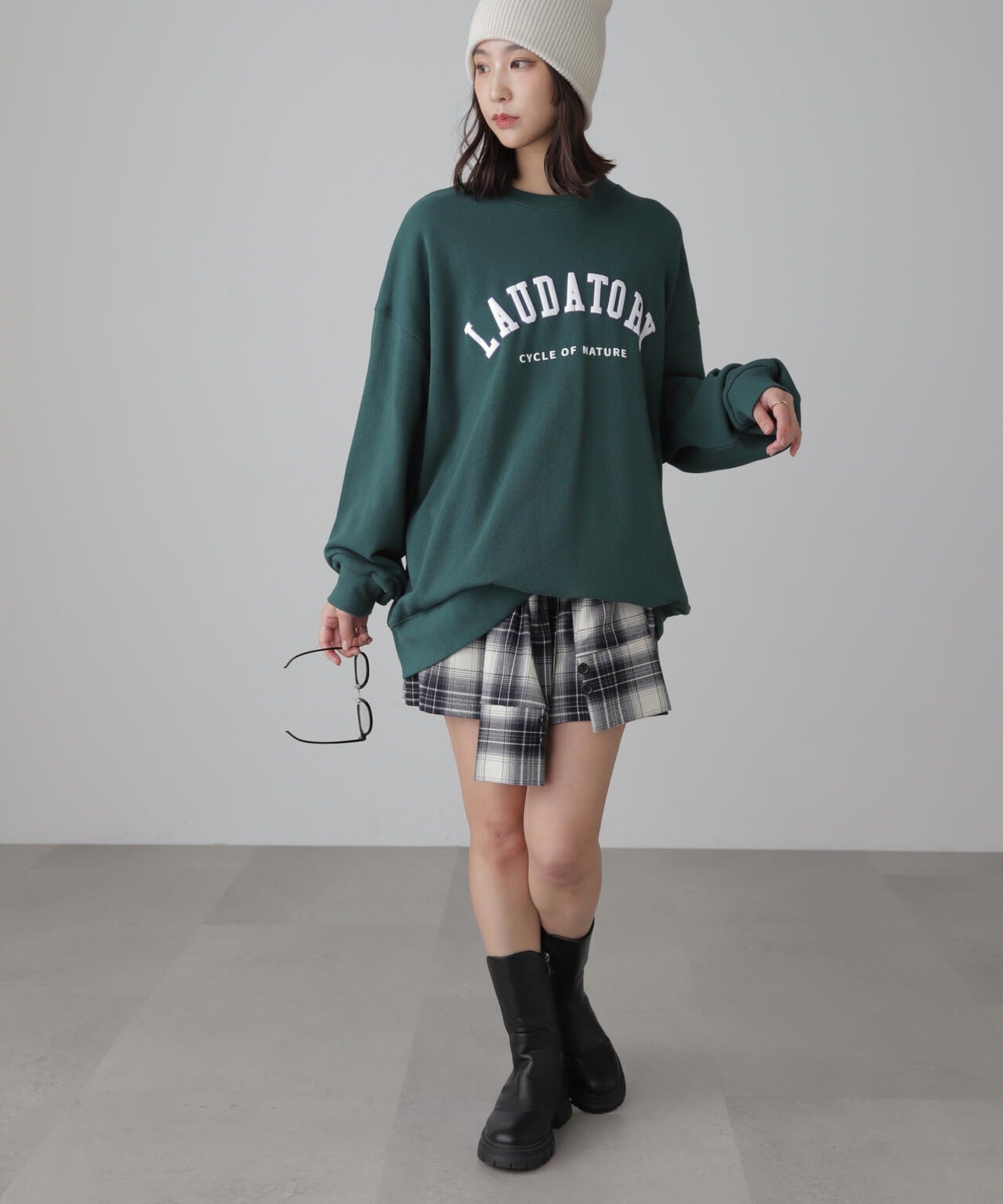 シャツ巻き風ミニスカート