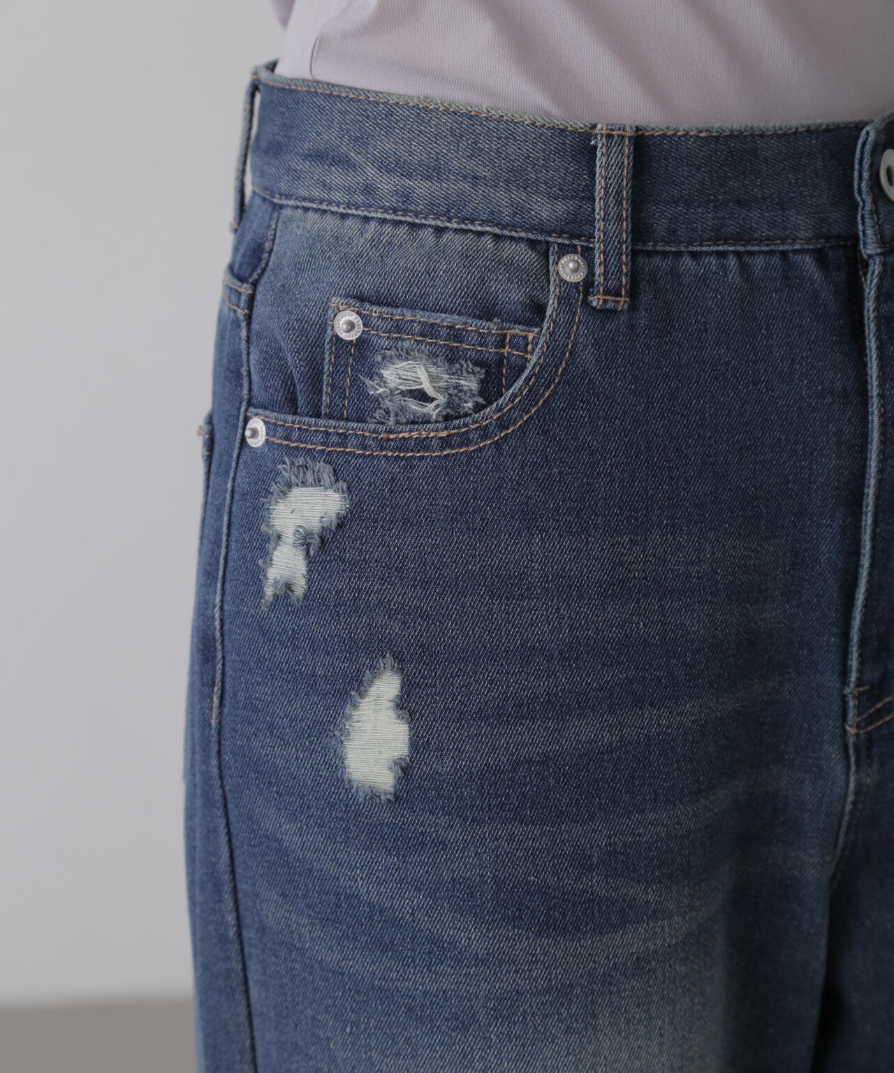 b27bf8d3-8f4f-5bd1-bf8e-a7587a30e983_Image