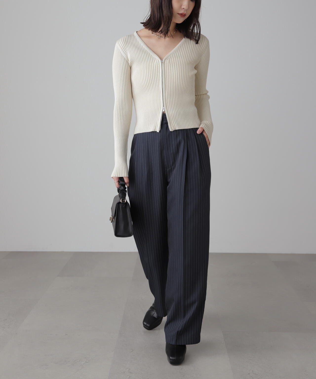 b01180d7-5f41-5c43-94ee-0eac2a6721db_Image