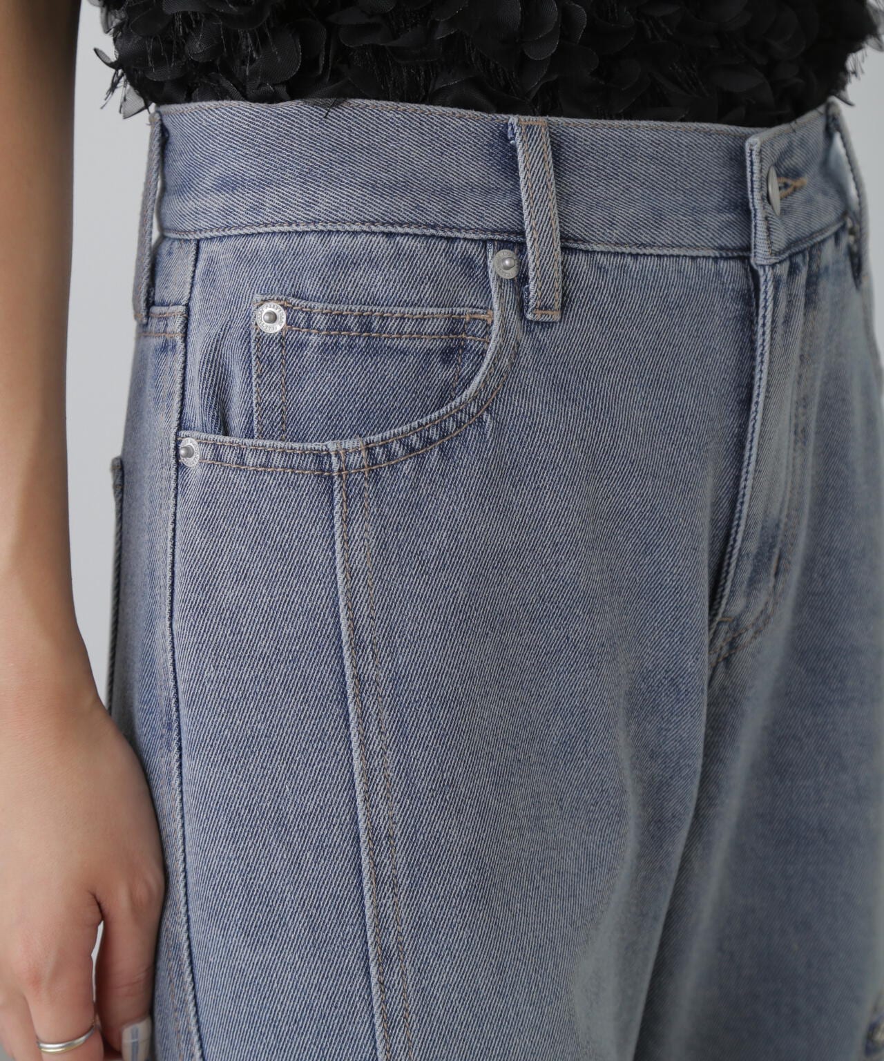 a30fdfe9-9c3d-5960-87a4-f7d2734df3ac_Image