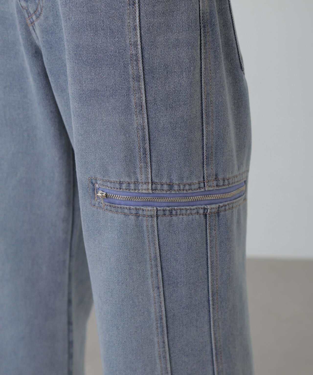 387b344a-8327-5f8b-a7a7-ef48b3b26bb4_Image