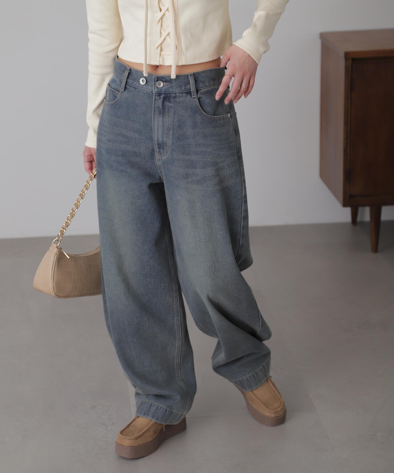 裾ボタン2wayバギーデニムパンツ