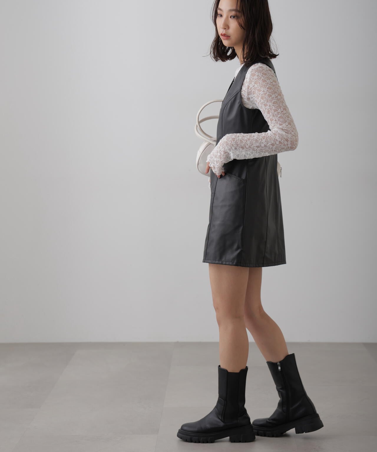 35ef8a00-514a-5702-b29a-25cec7fcd368_Image