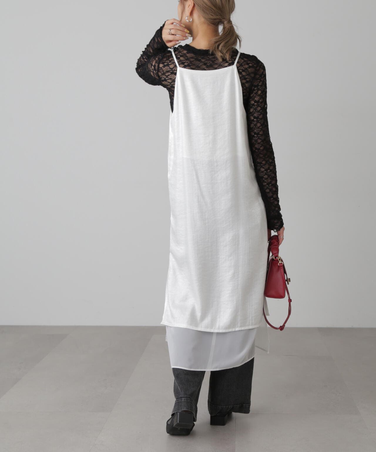 05bee179-e40a-5ef8-999a-d07e79a853cf_Image