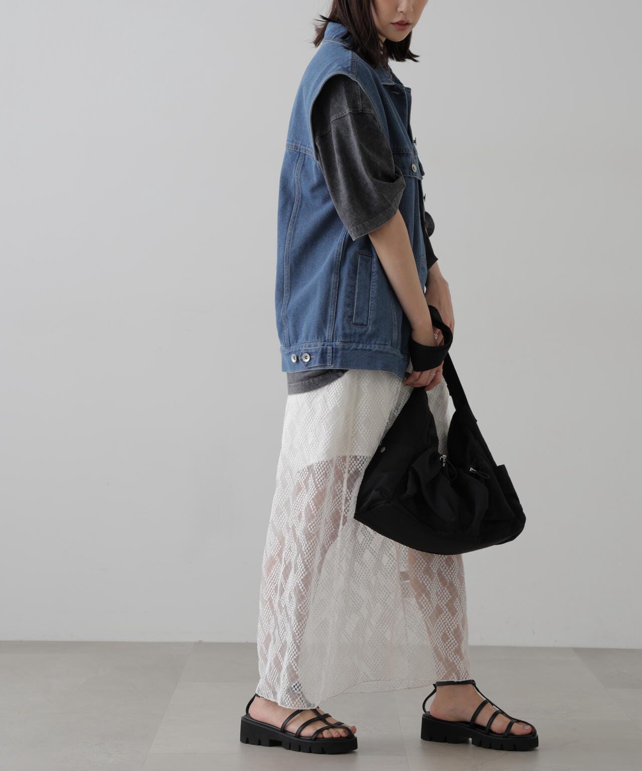 ミドル丈デニムベスト