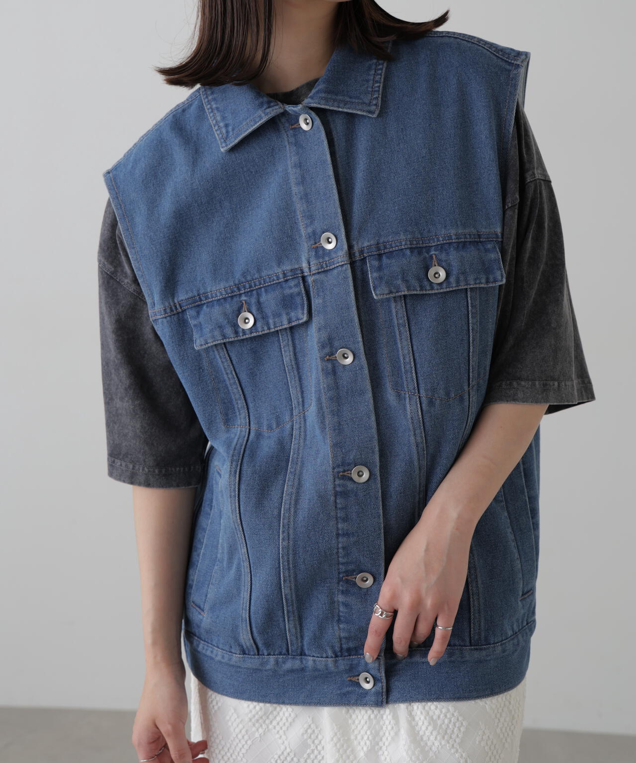 ミドル丈デニムベスト