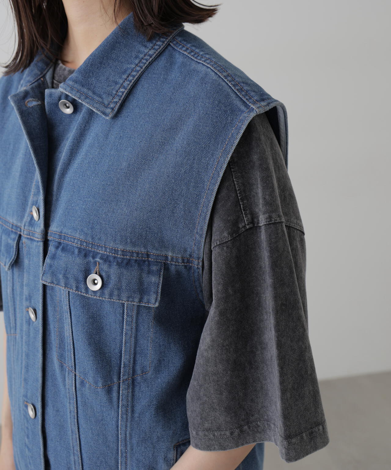 ミドル丈デニムベスト