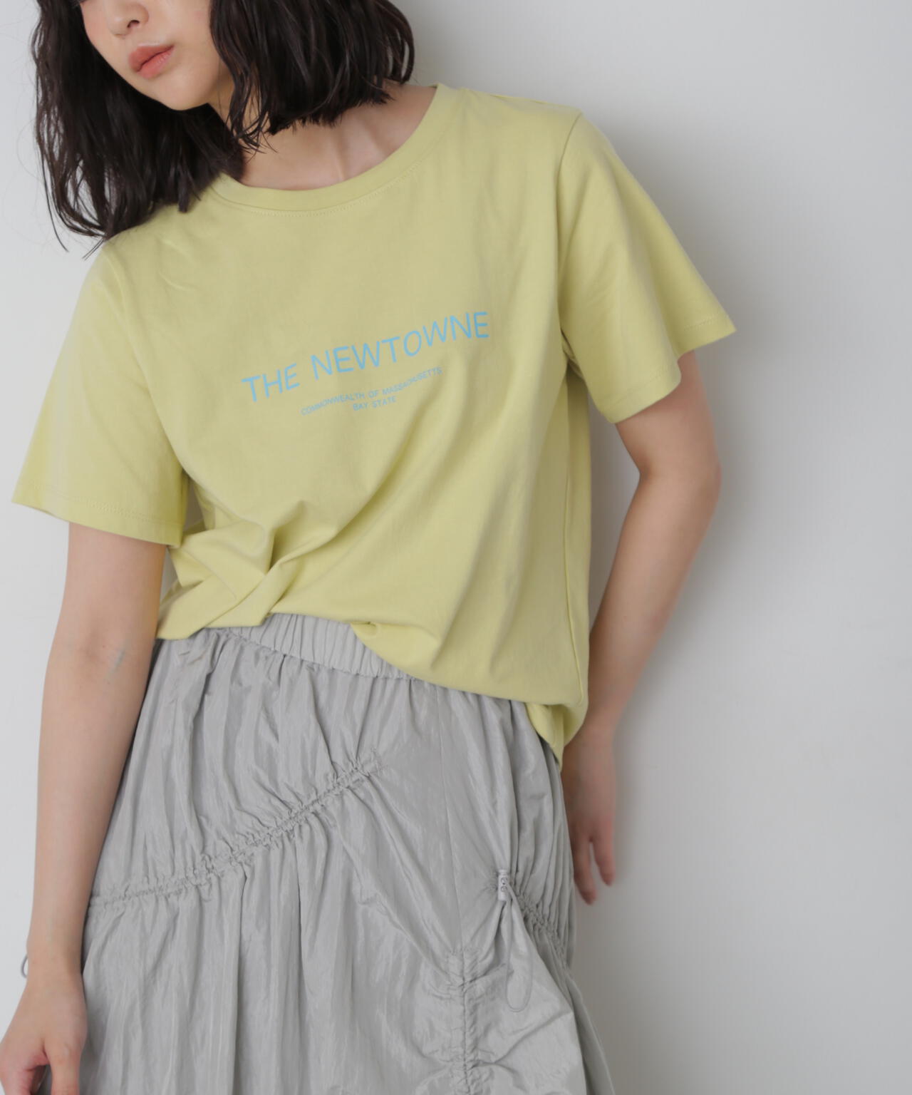 シンプルロゴプリントTシャツ