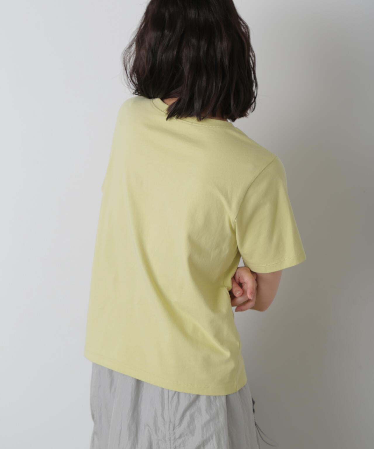 シンプルロゴプリントTシャツ