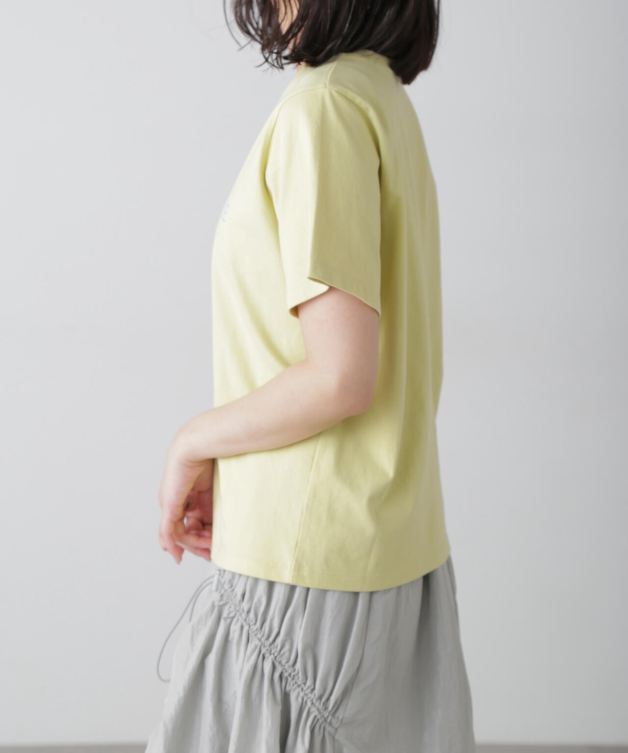 シンプルロゴプリントTシャツ