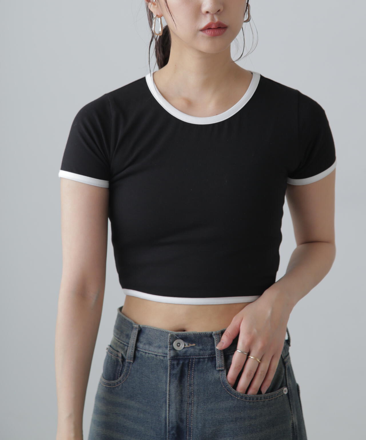 ショート丈リンガーTシャツ