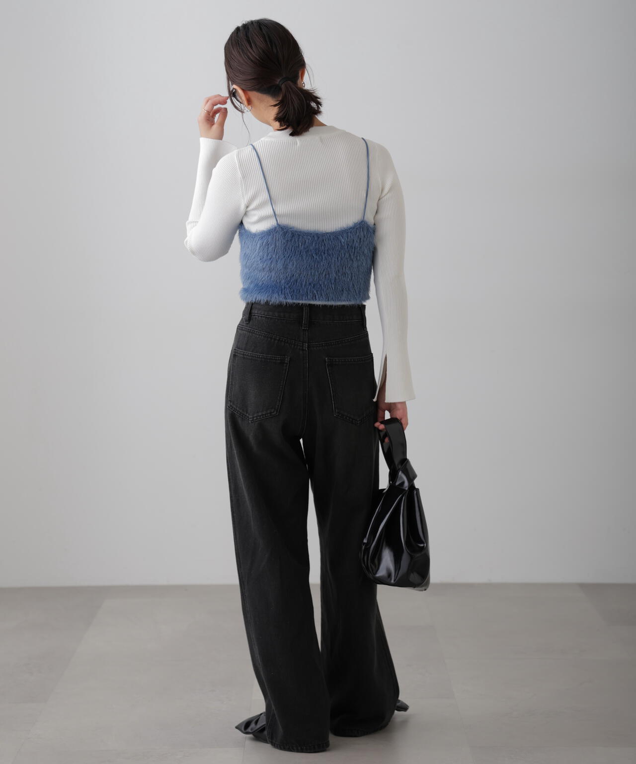 087ff48f-2a70-562f-bbaa-f63c5d733800_Image