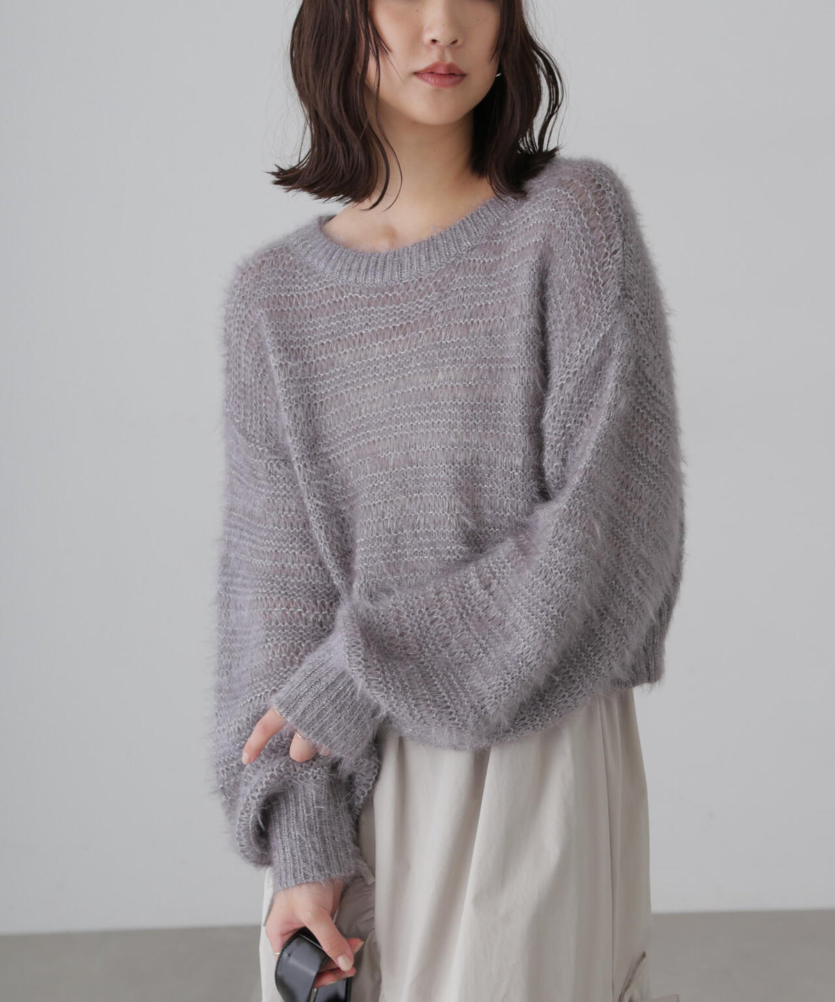 ラメフェザーモヘヤライクニット